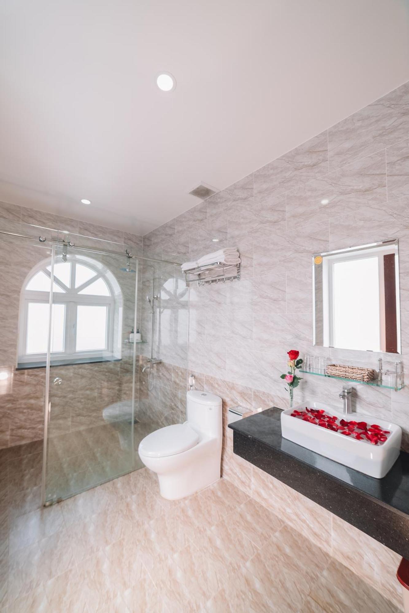 Anh Duc Hotel Da Lat City Zewnętrze zdjęcie